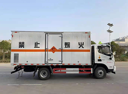 陕西爆破器材运输车